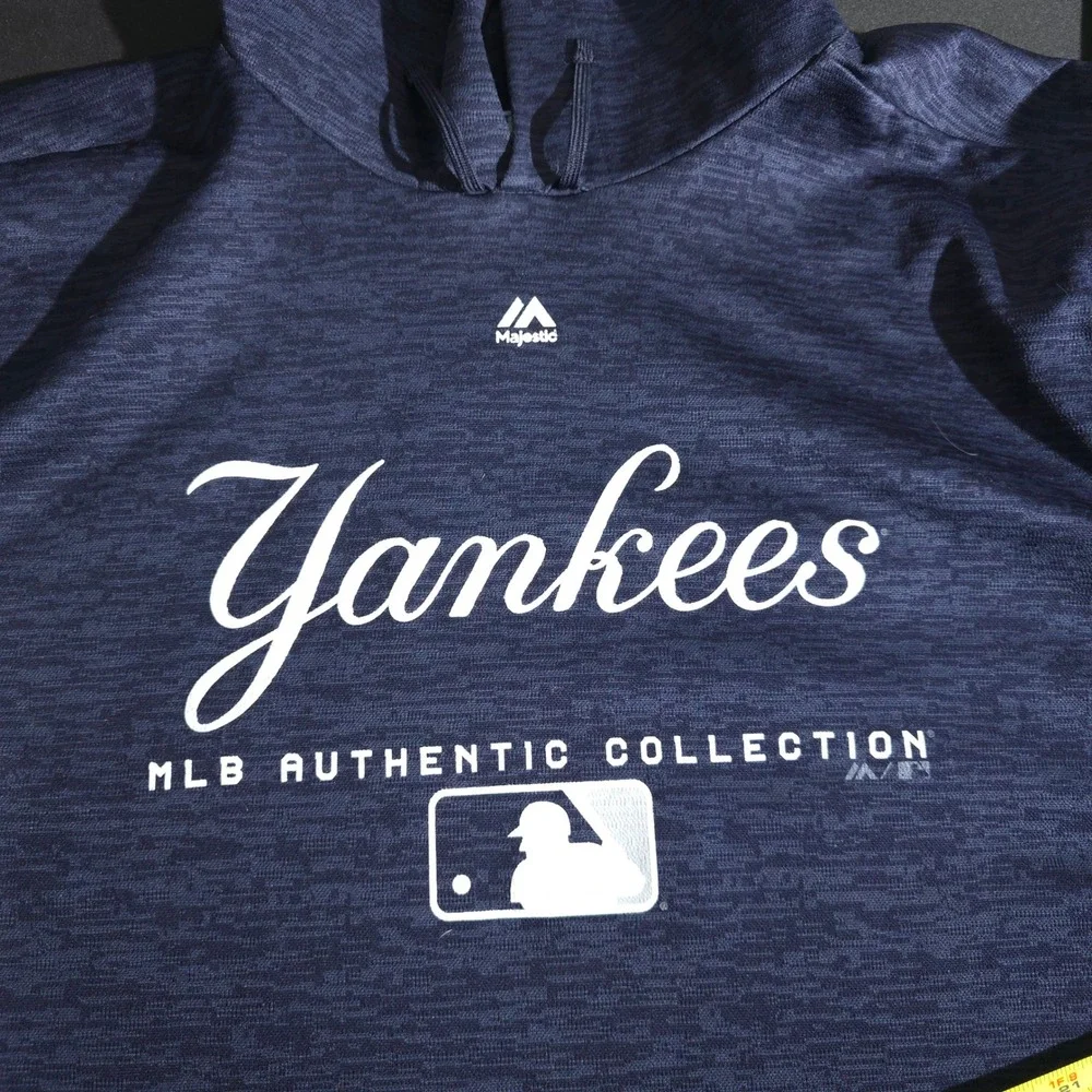 New York Yankees Mens 2XL Navy Blue MLB Authentic Hoodie Space Dye 2390 Majestic